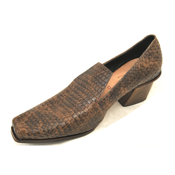 E) Literary - Size 37.5