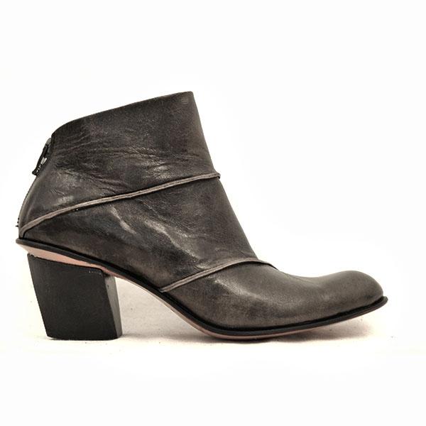 C) Habit - Size 36.5