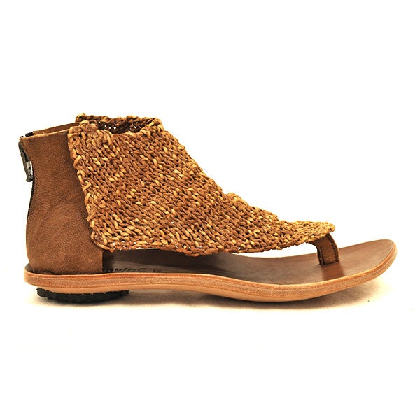 I) Dion - Size 39.5