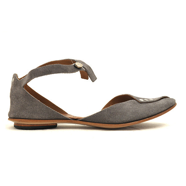 B) Pluto - Size 36
