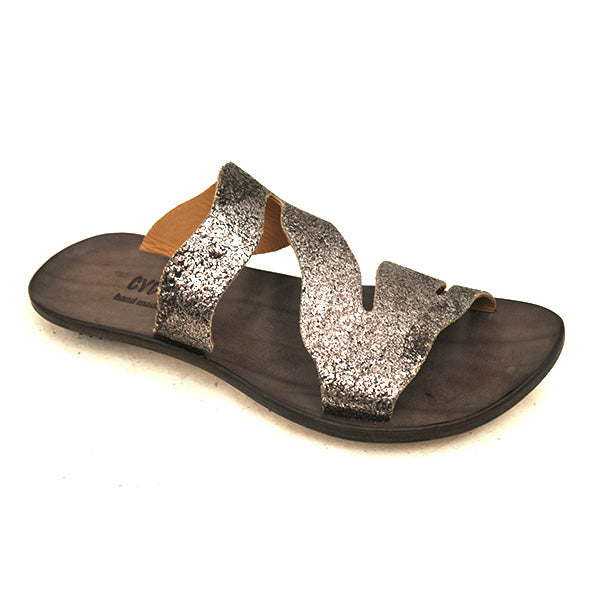F) Admit - Size 38