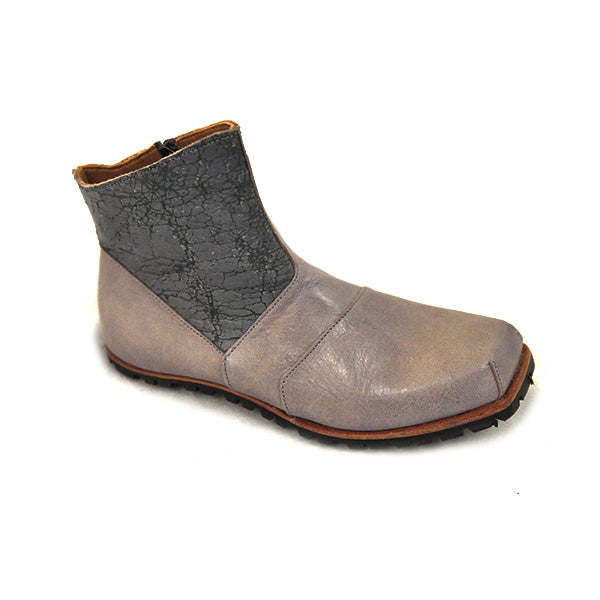 F) Instructor-SV - Size 38