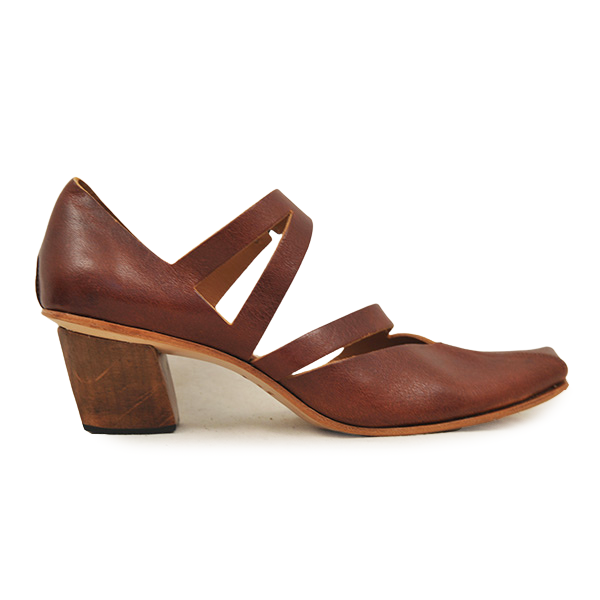 K) Story - Size 40.5