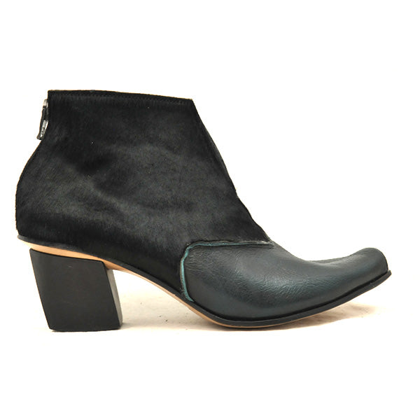 I) Event - Size 39.5