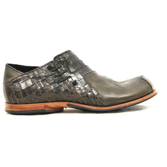 H) Magma - Size 39
