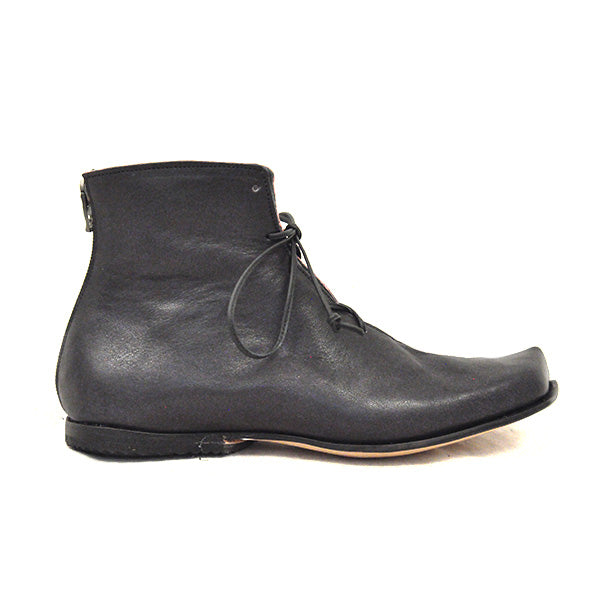 I) Fight - Size 39.5