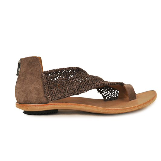 F) Felis-C - Size 38